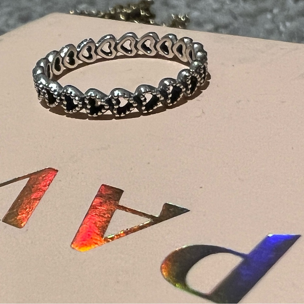 Heart ring - Picture 2 of 7